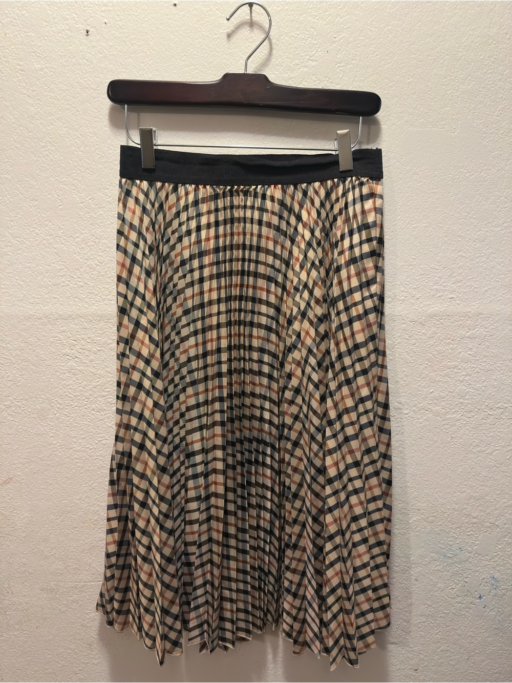 Pleated Midi Skirt in Cream, Black and Tan